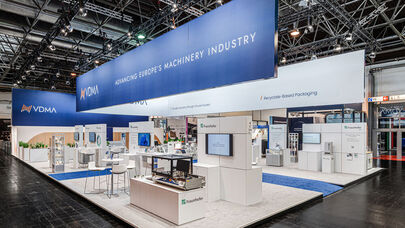 Messekonzept des VDMA Messestand auf der Interpack in Düsseldorf von ISINGEMRERZ Messebau