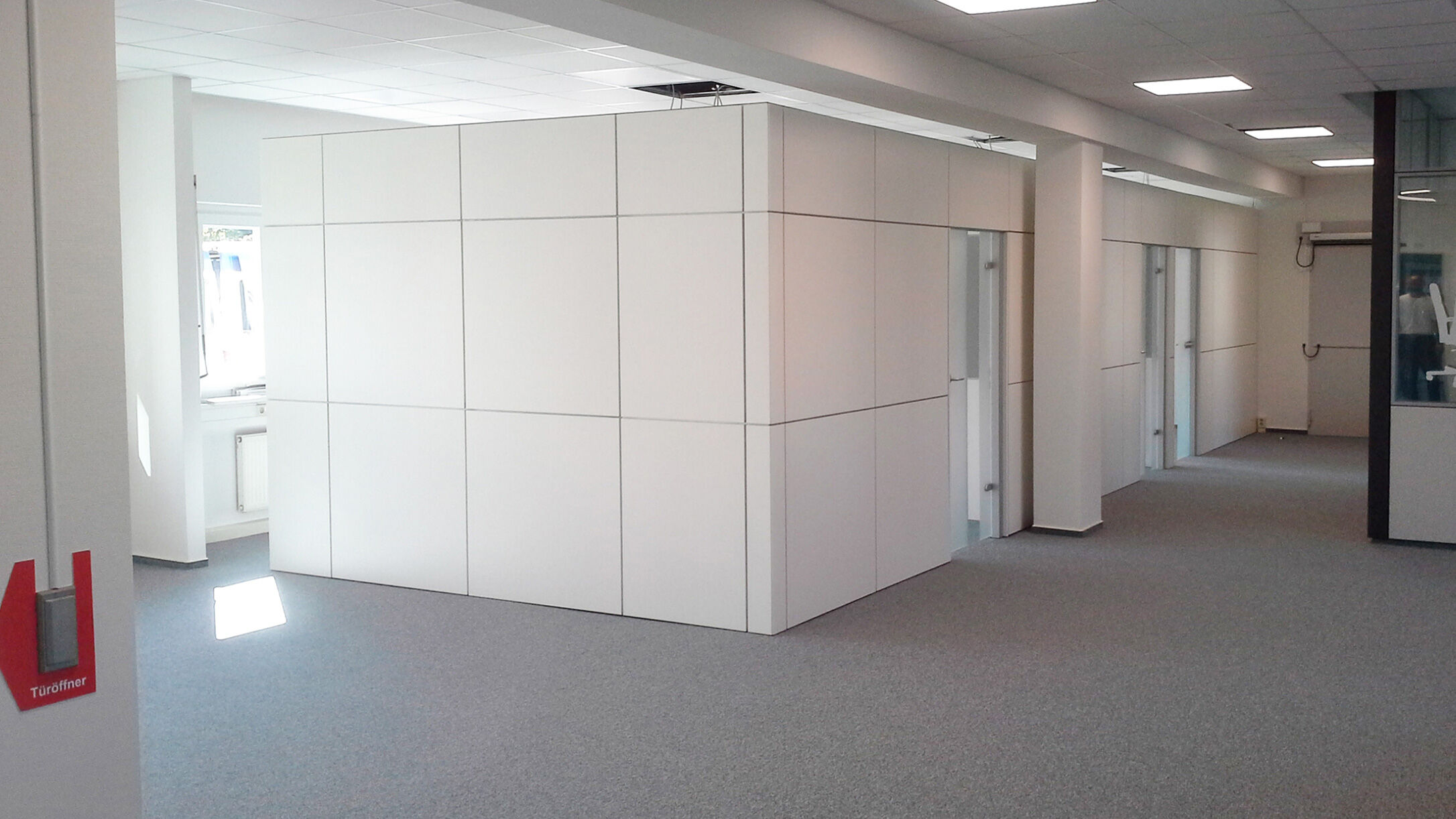 Trennwand, Jobcenter