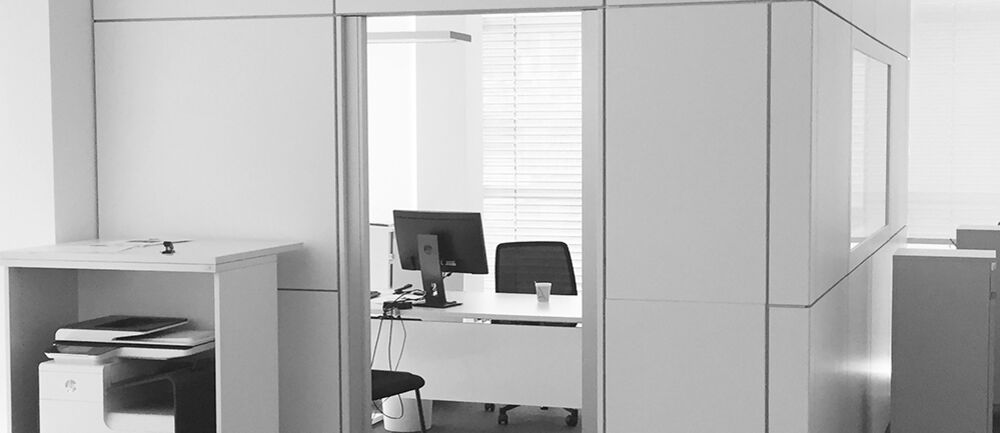 Hygieneschutz-TrennWände, Trennwandmieten, Büroraum, Infektionsvorsorge, flexible Räume, Raumteiler, Coronaschutz, Isingermerz 